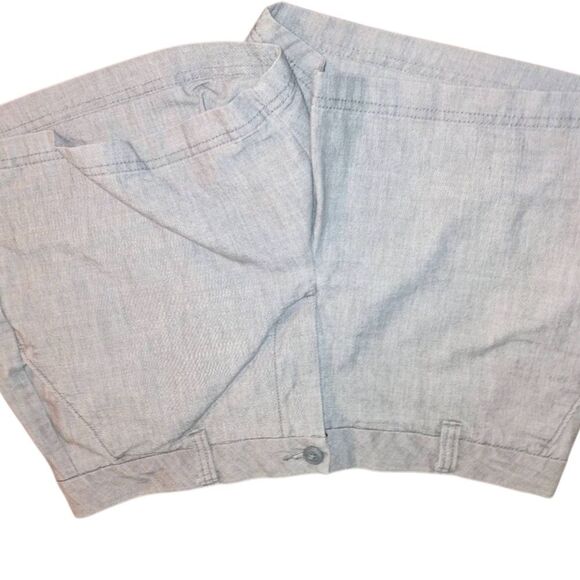 Women's Light Gray Shorts - Picture 6 of 9